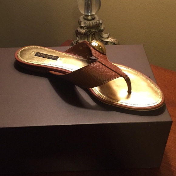 Louis Vuitton Sandals - Picture 2 of 4